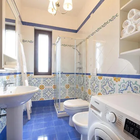 Marina Villa Racale